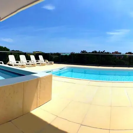 Lägenhet Lido Dei Pini Modern Escape *